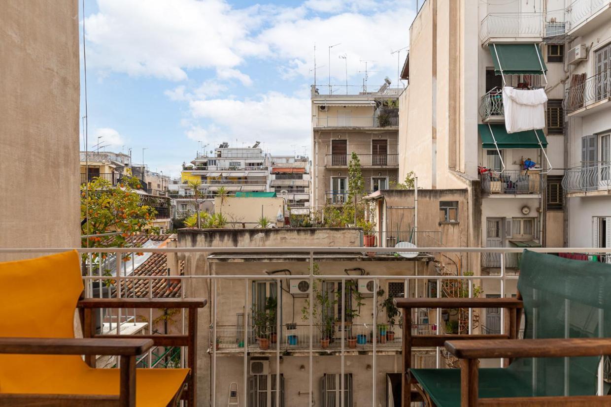 אתונה Studio With Sunny Balcony In Exarcheia מראה חיצוני תמונה